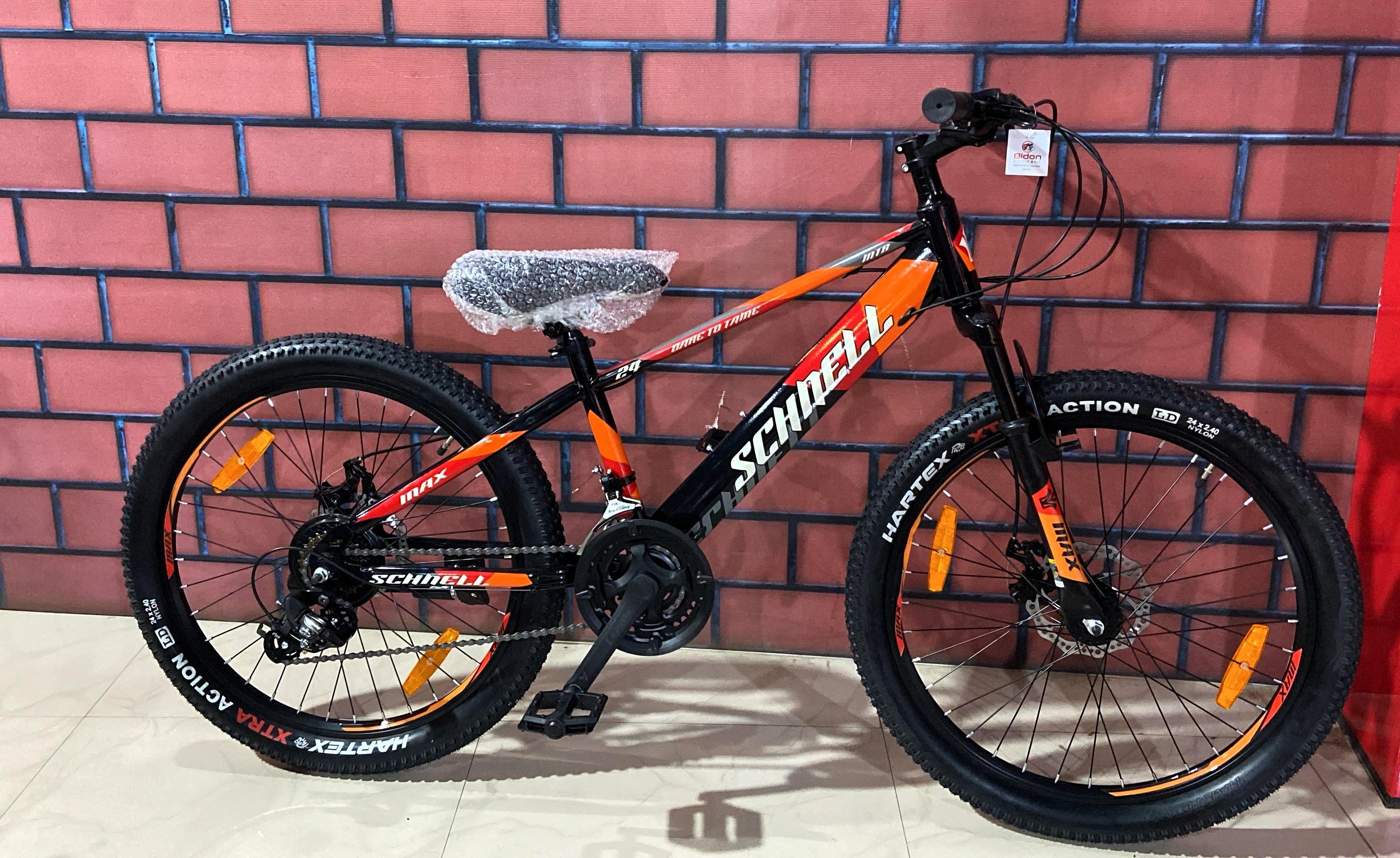 Gear Cycle Schnell Cycle Zoom 215 Price 29 Inch Schnell Zoom Ss